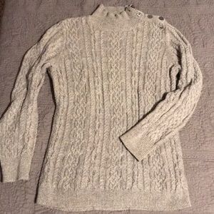 Comfy, cozy gray sweater!